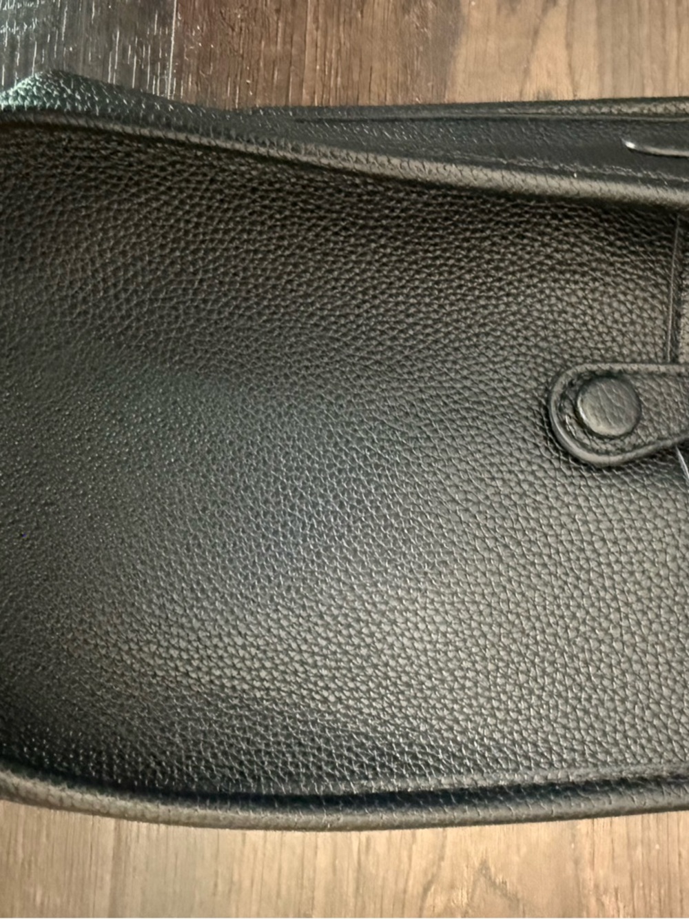 Crossbody/Shoulder bag with H design - Black - Picture 2 of 5